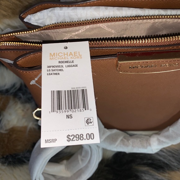 Michael Kors camel brn leather handbag with strap - Picture 7 of 7